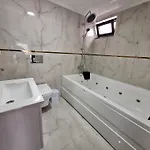 دالي 1 للعوائل فقط Apartman *